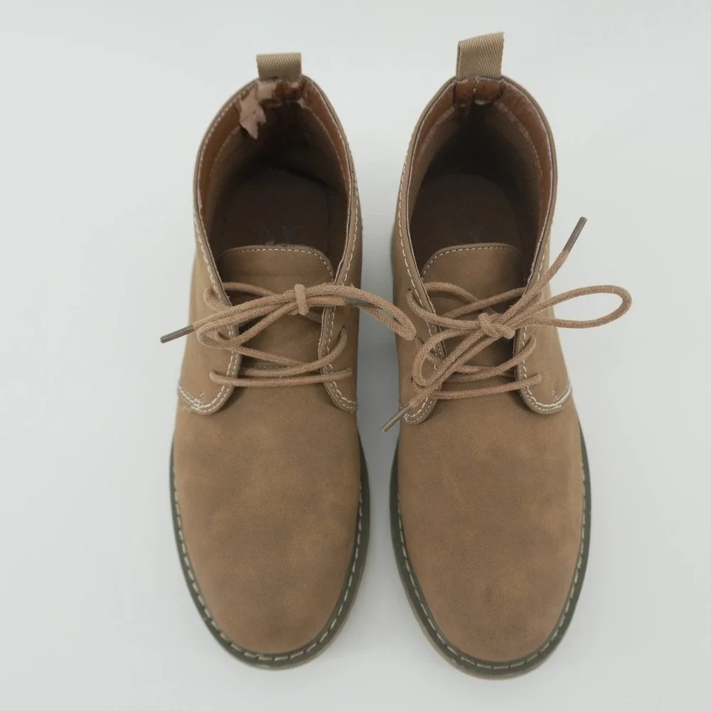 NY&C Chukka Boots Mens 8 Tan Lace Up Faux Suede Casual Ankle Shoes NY1052